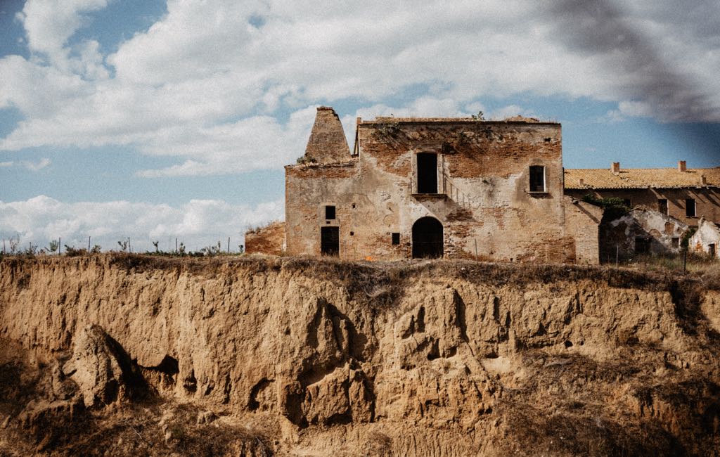 vecchio rudere fotografato dal Filaro di San Basilio, durante un matrimonio al Castello