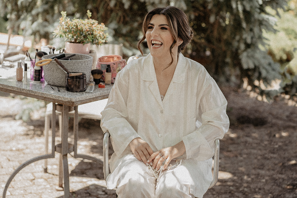 Sposa sorridente nel giorno del suo Matrimonio